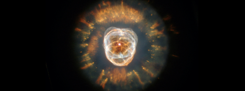The mystery of binary planetary nebulae: Weighing clouds in space