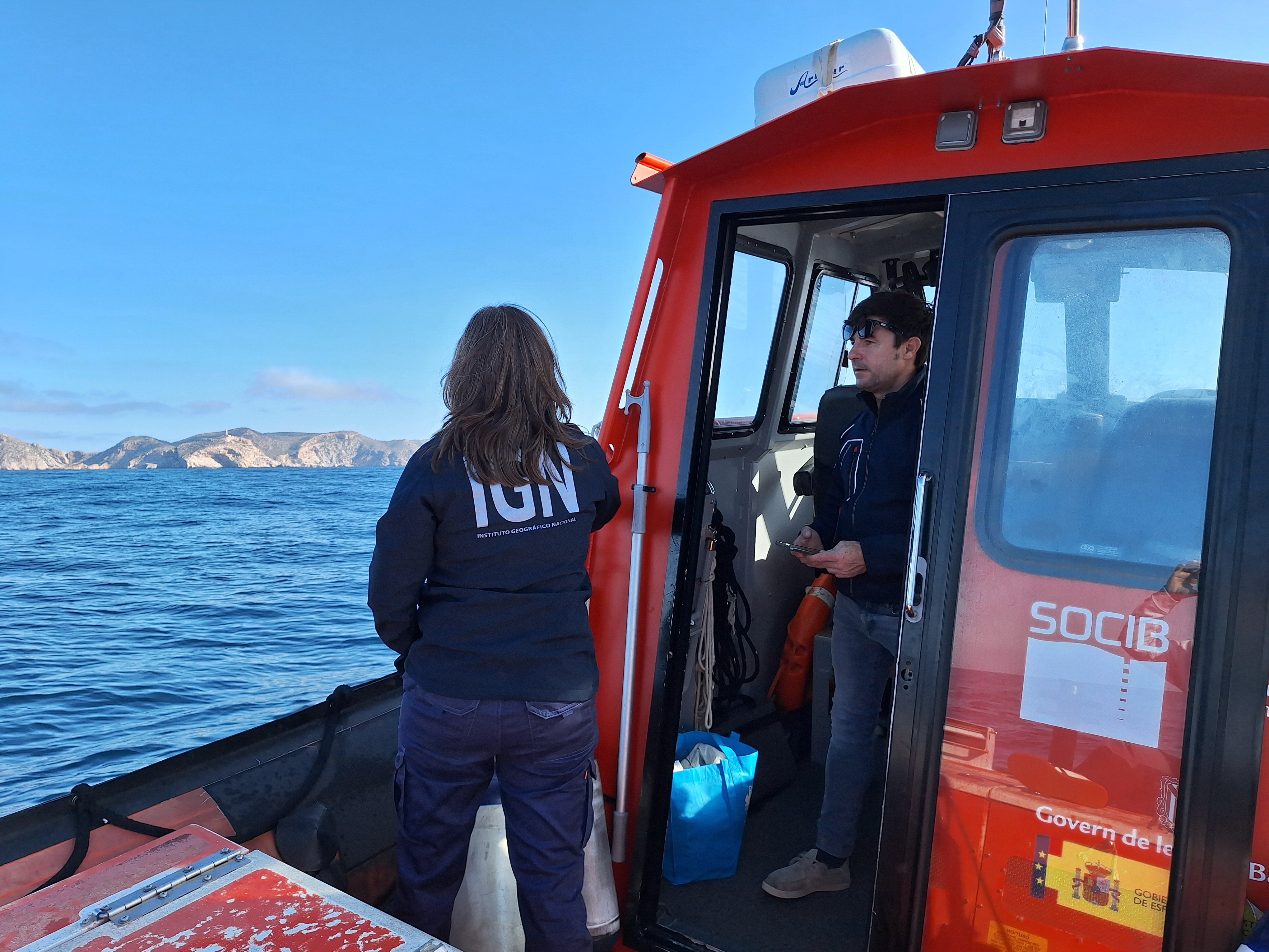 Firma de convenio entre el IGN y SOCIB para reforzar la alerta ante maremotos y la monitorización del nivel del mar